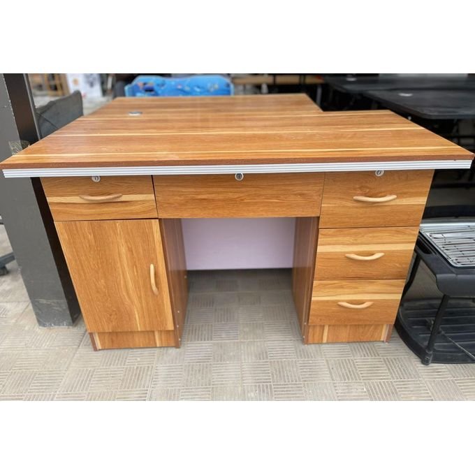 Table de bureau 1m20 en bois – Image 3