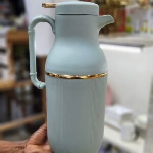 thermos  isotherme Capacité : 1 litre.